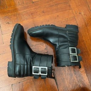 🖤 ZARA Moto Buckle Combat Boots 🖤